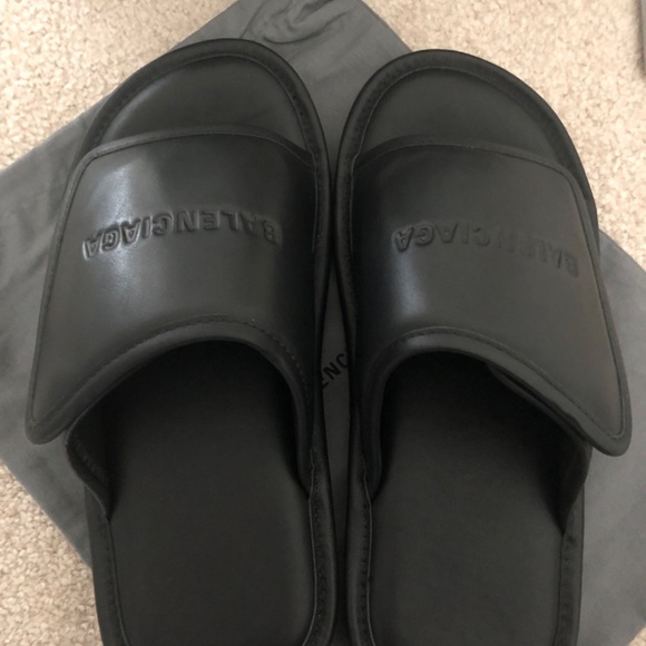 Balenciaga Sandal - Picture 3 of 7